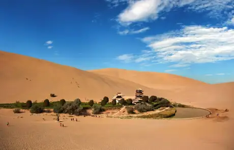 Travel to Dunhuang desert