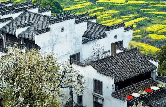 Huangling Village in Wuyuan - China Xian Tour: Private & Tailor-Made China Tours Huangling Village in Wuyuan