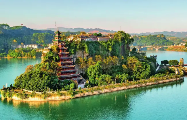 Shibaozhai on Yangtze River